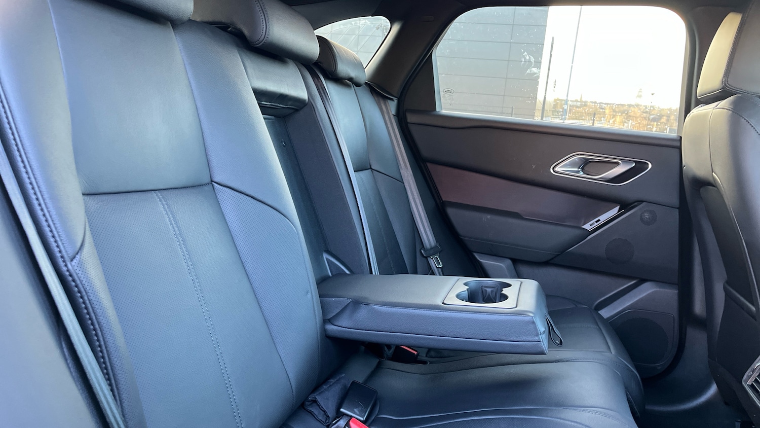 Used Land Rover Range Rover Velar 2025 for sale - 77154275: Photo 23