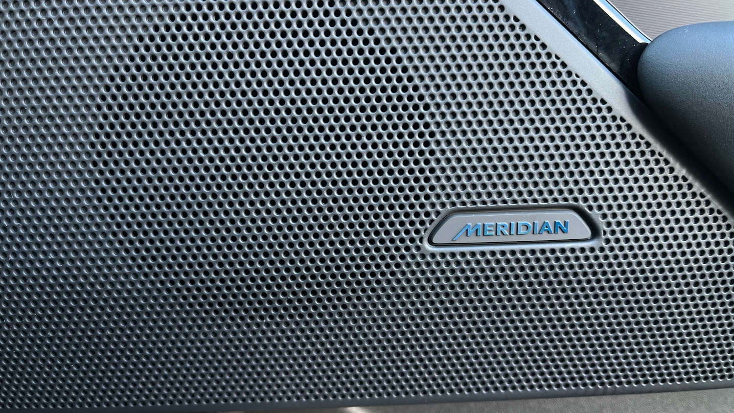 Used Land Rover Range Rover Velar 2025 for sale - 77154275: Photo 25