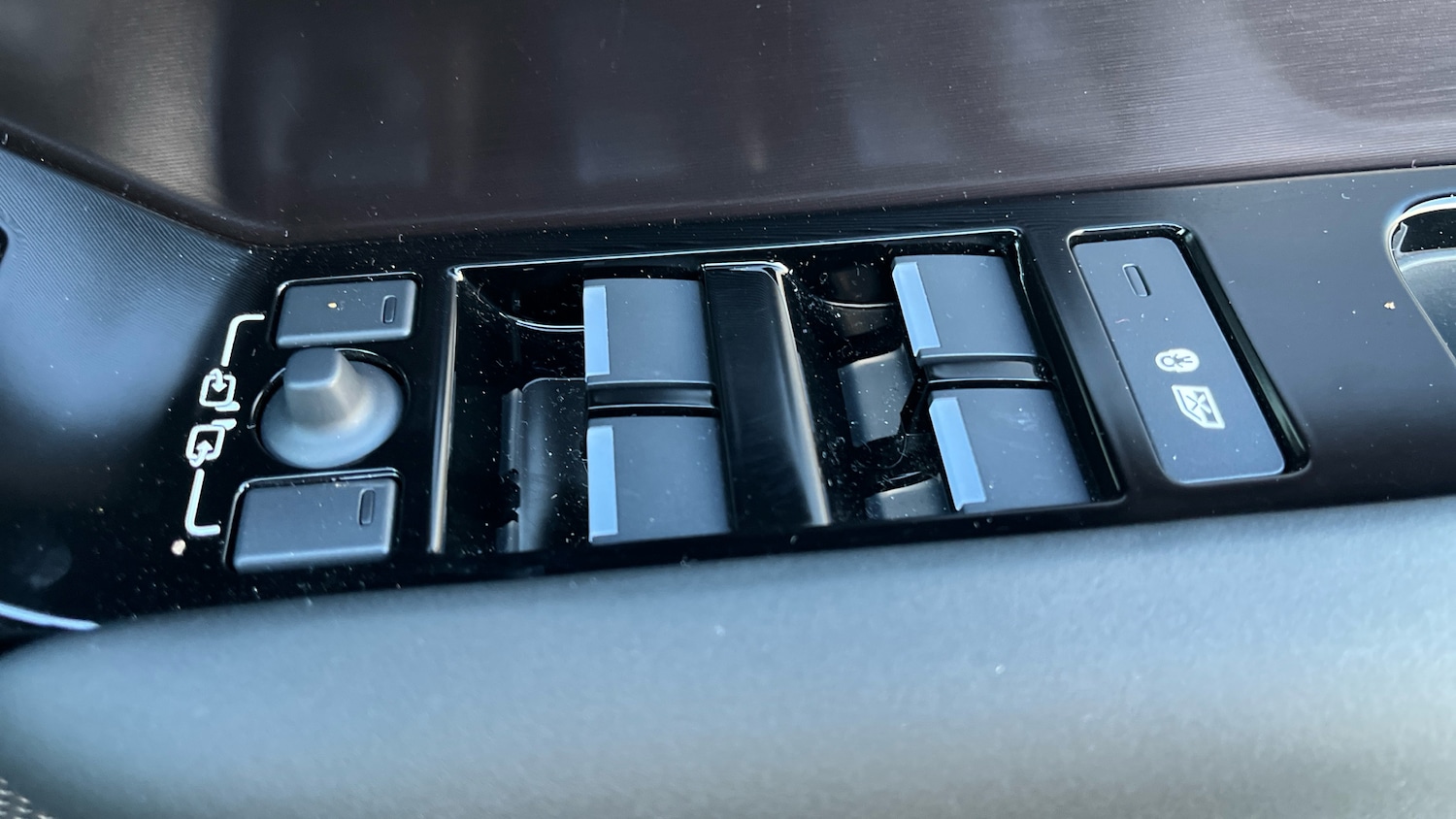 Used Land Rover Range Rover Velar 2025 for sale - 77154275: Photo 27