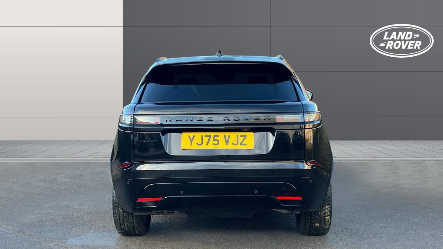 Used Land Rover Range Rover Velar 2025 for sale - 77154275: Photo 6
