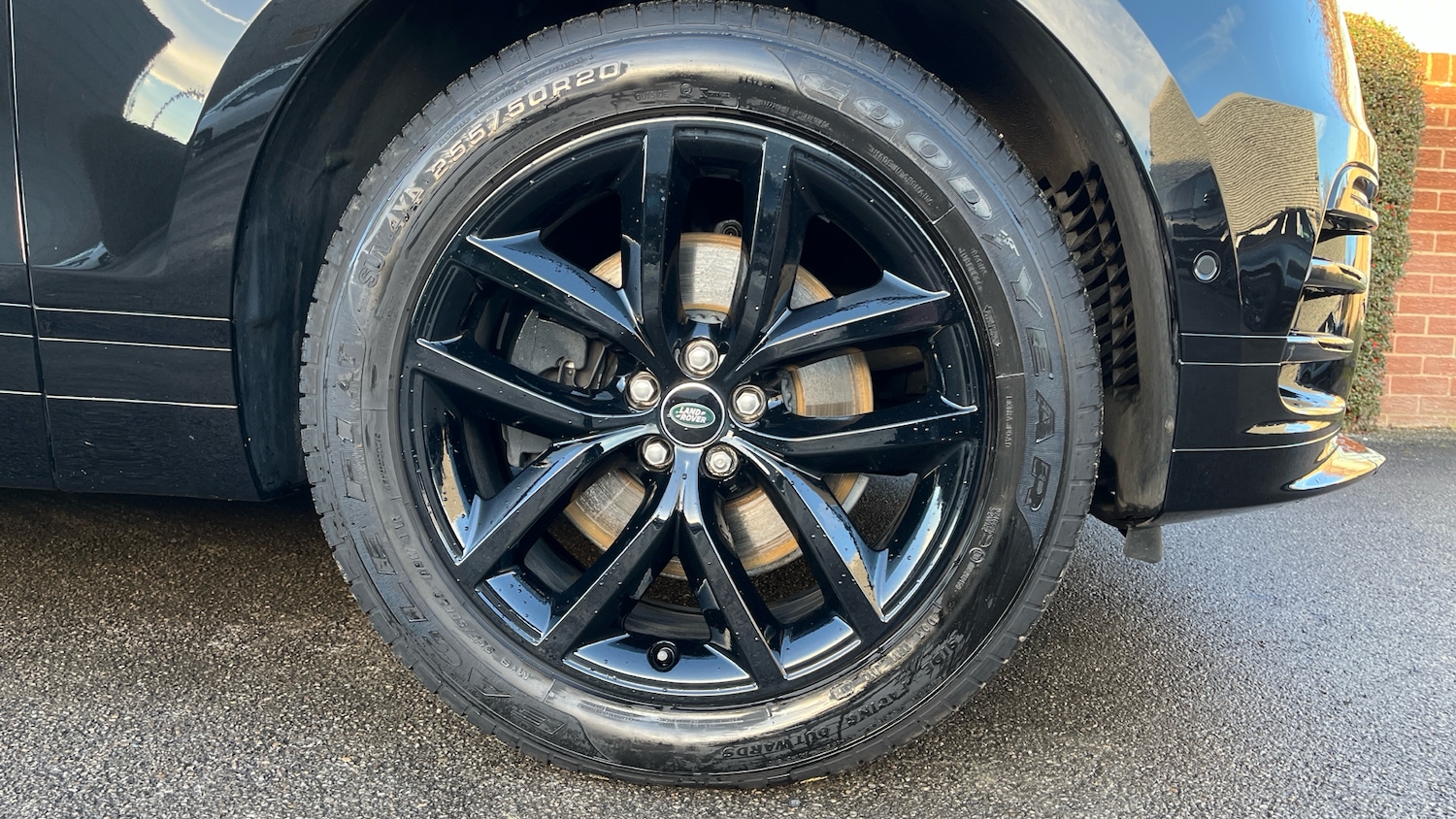 Used Land Rover Range Rover Velar 2025 for sale - 77154275: Photo 8