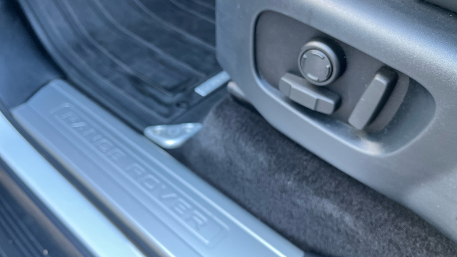 Used Land Rover Range Rover Sport 2018 for sale - 77985182: Photo 23