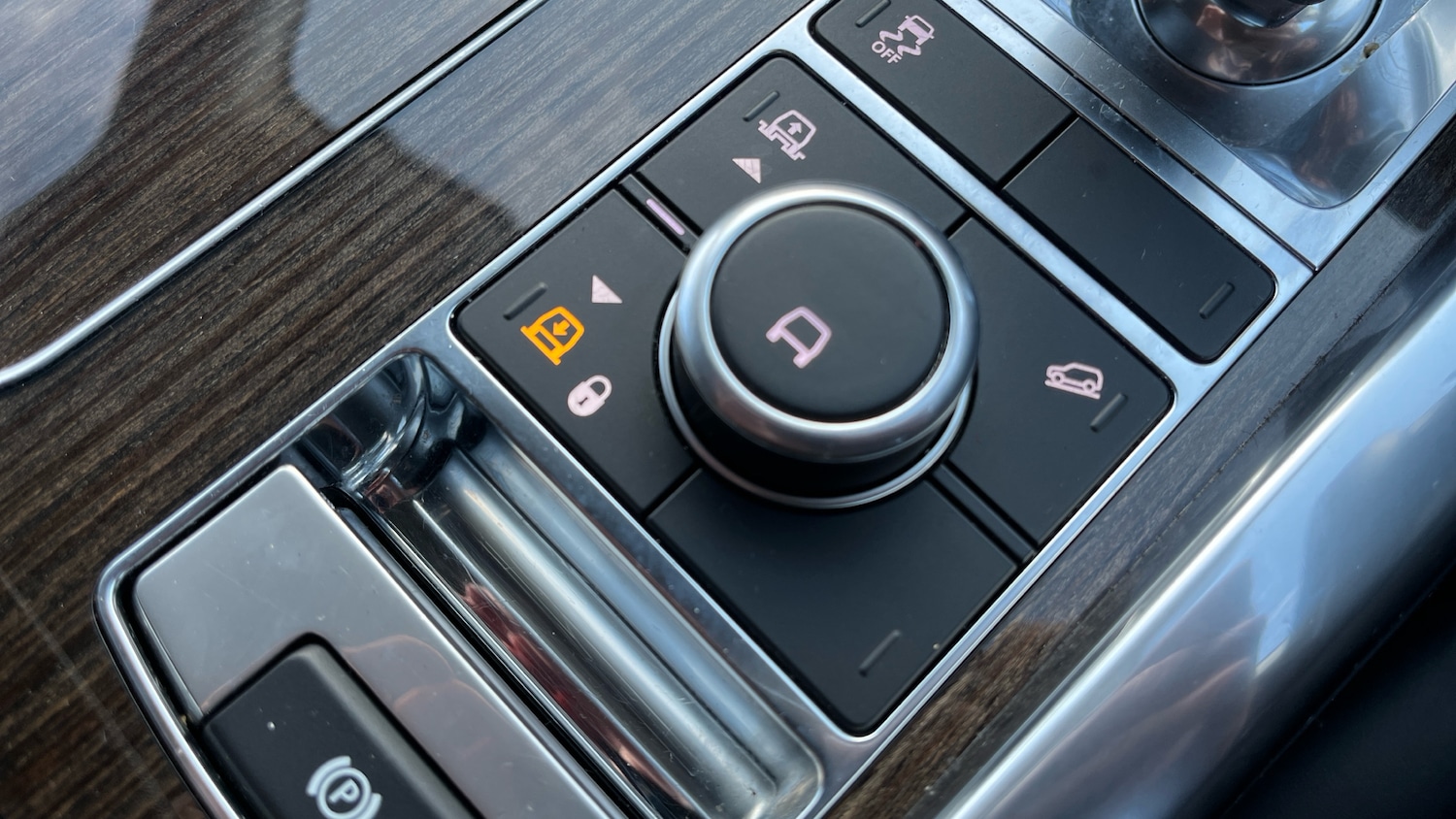 Used Land Rover Range Rover Sport 2018 for sale - 77985182: Photo 38