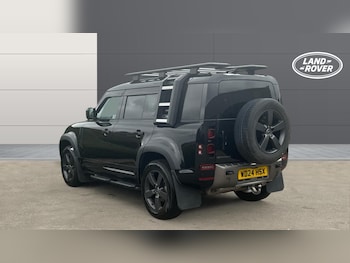 Used Land Rover Defender 2024 for sale - 75572609: Photo