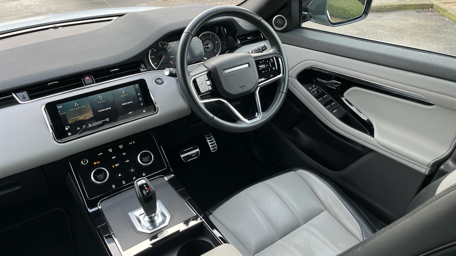 Used Land Rover Range Rover Evoque 2022 for sale - 76684002: Photo 25