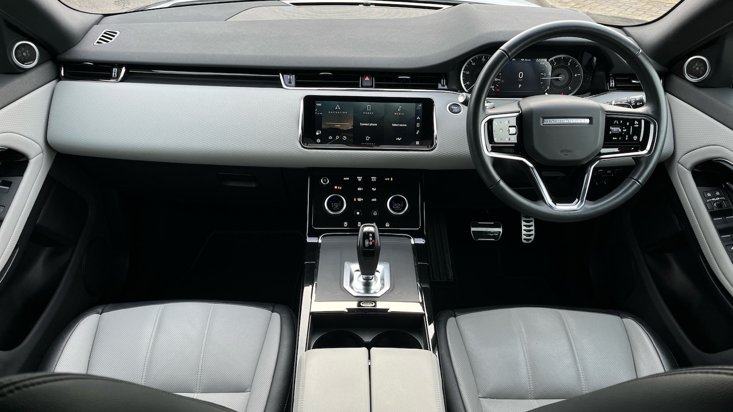 Used Land Rover Range Rover Evoque 2022 for sale - 76684002: Photo 9