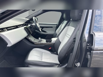 Used Land Rover Range Rover Evoque 2025 for sale - 78281263: Photo