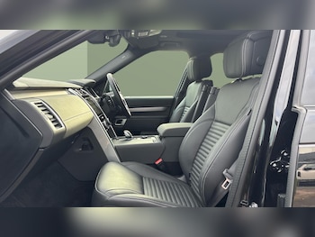 Used Land Rover Discovery 2025 for sale - 78499884: Photo