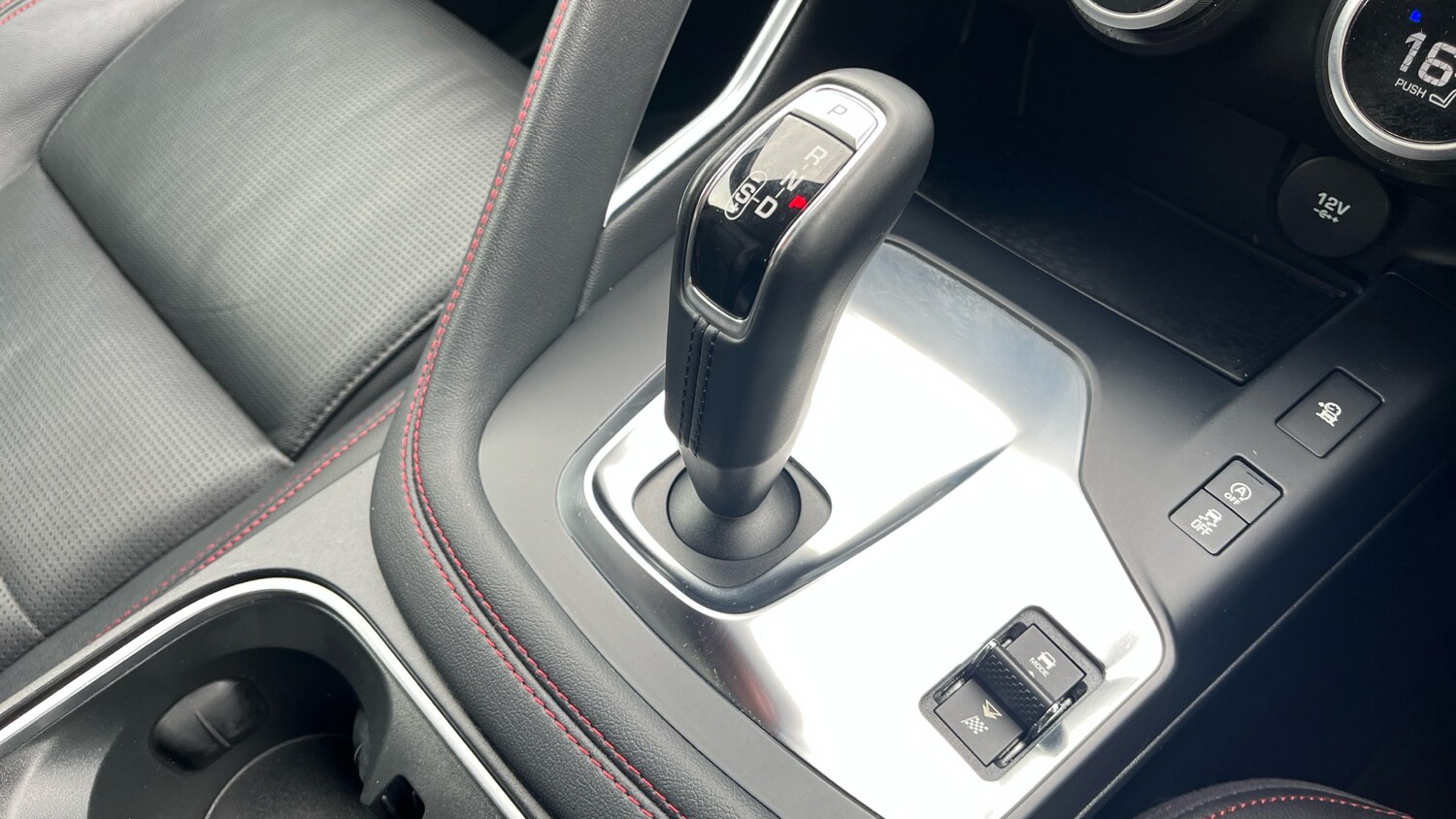 Used Jaguar E-Pace 2019 for sale - 78197263: Photo 13