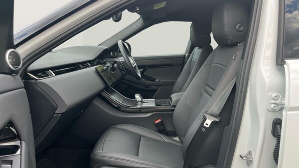 Used Land Rover Range Rover Evoque 2025 for sale - 75641522: Photo 3