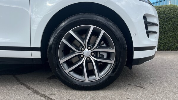 Used Land Rover Range Rover Evoque 2025 for sale - 75641522: Photo 8