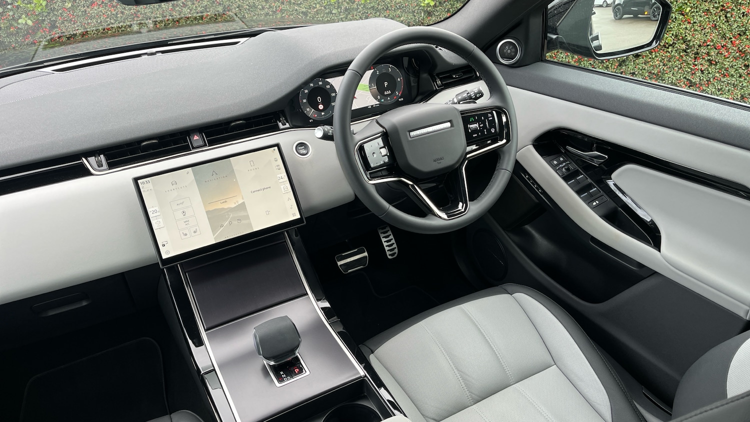 Used Land Rover Range Rover Evoque 2025 for sale - 77946992: Photo 25