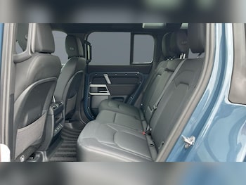 Used Land Rover Defender 2024 for sale - 75354414: Photo