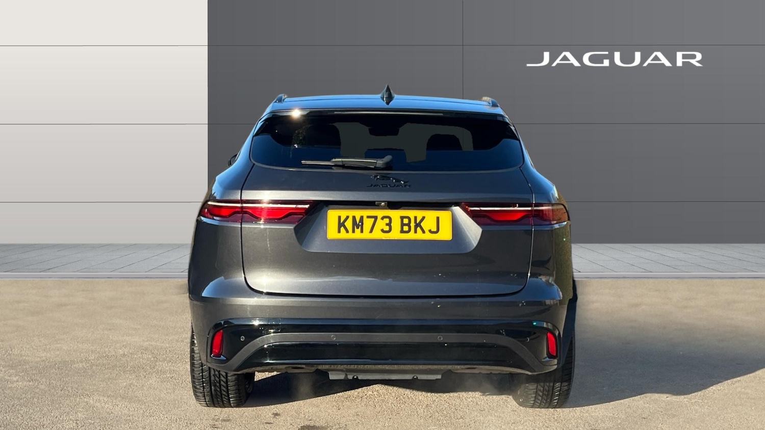 Used Jaguar F-Pace 2023 for sale - 77061541: Photo 6