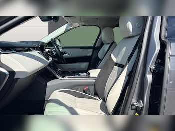 Used Land Rover Range Rover Velar 2018 for sale - 79455932: Photo
