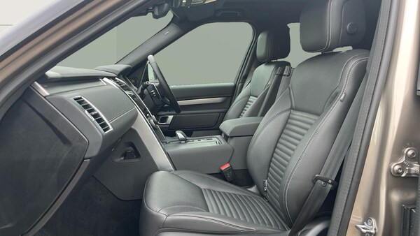 Used Land Rover Discovery 2022 for sale - 76156545: Photo 3