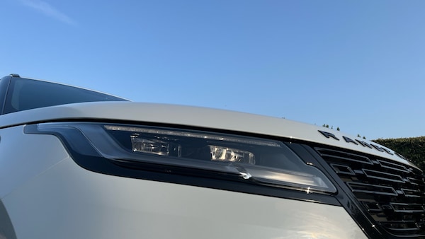 Used Land Rover Range Rover Velar 2025 for sale - 75567290: Photo 17
