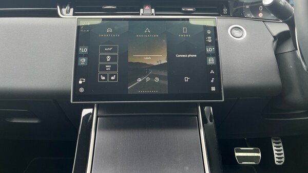 Used Land Rover Range Rover Evoque 2025 for sale - 75641523: Photo 14