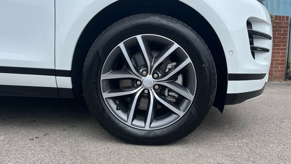 Used Land Rover Range Rover Evoque 2025 for sale - 75641523: Photo 8