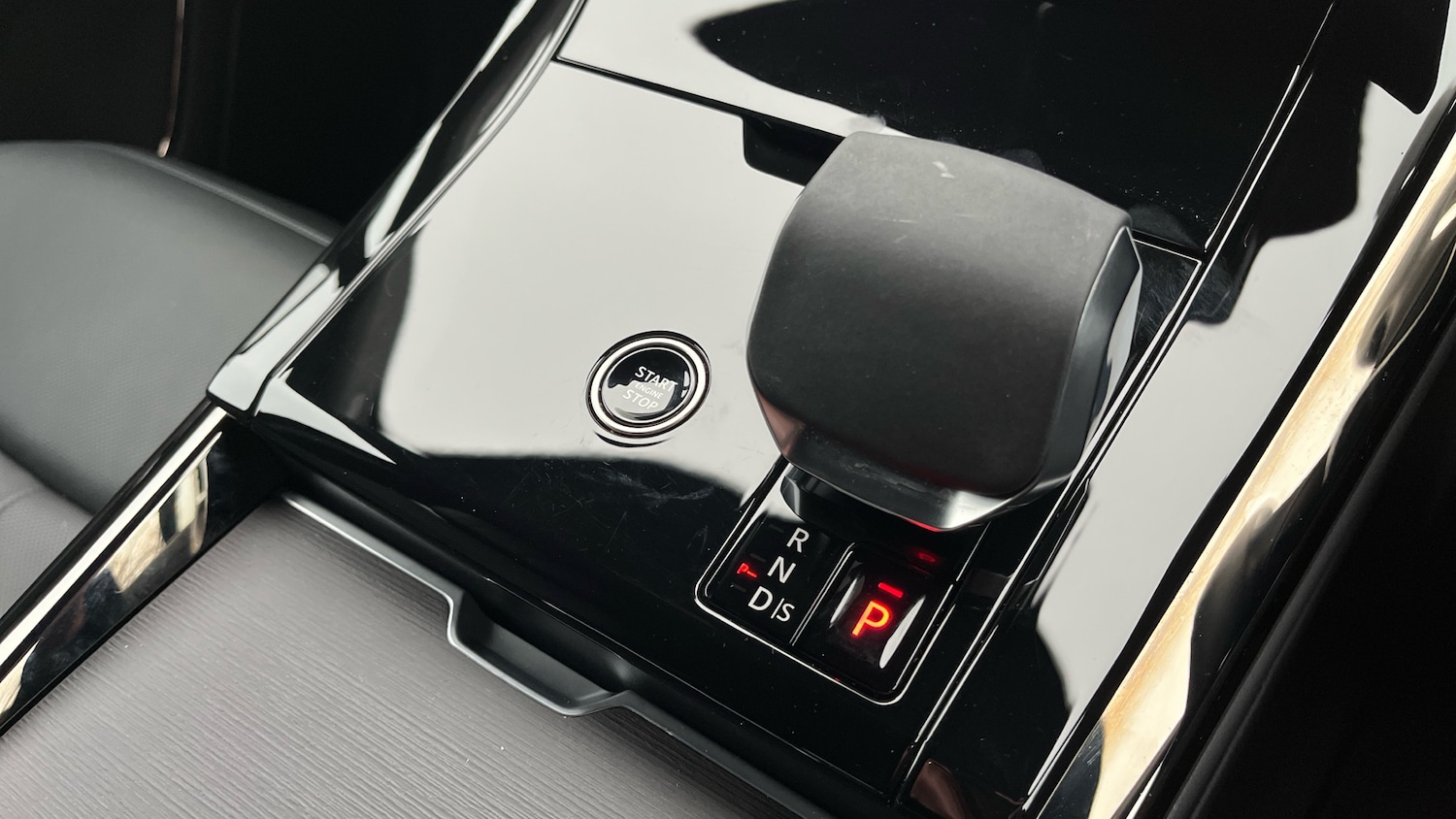 Used Land Rover Range Rover Sport 2025 for sale - 77405622: Photo 13