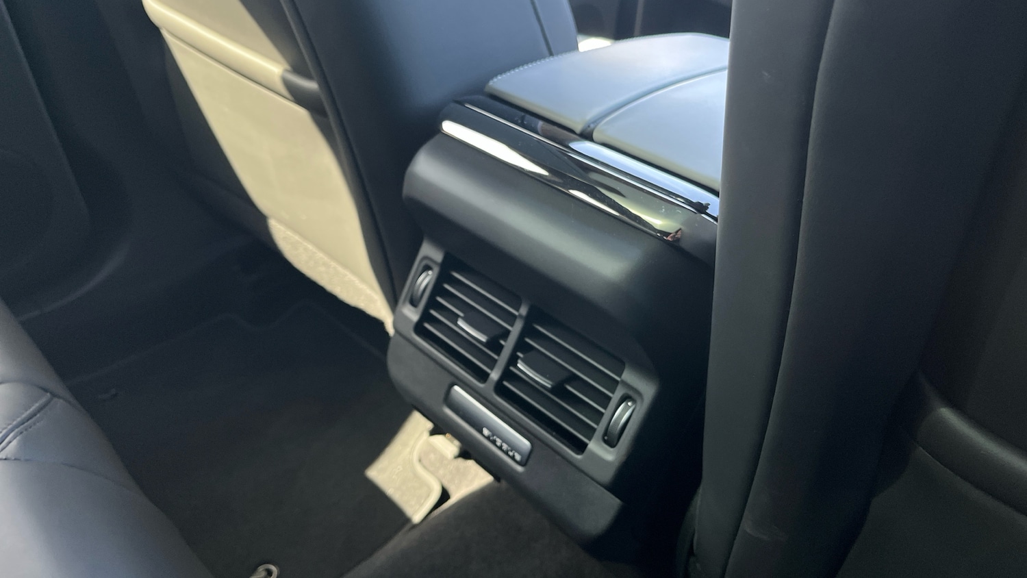 Used Land Rover Range Rover Evoque 2023 for sale - 78199369: Photo 18