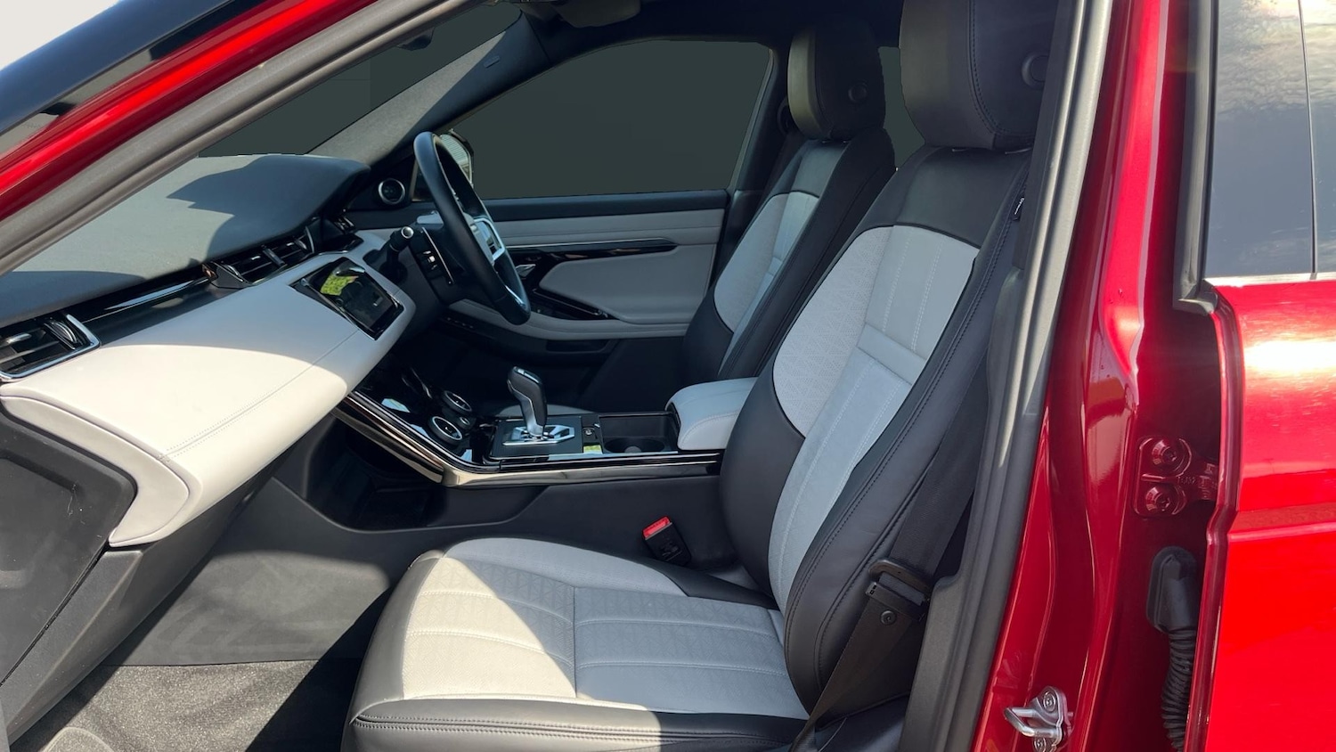 Used Land Rover Range Rover Evoque 2023 for sale - 78199369: Photo 3