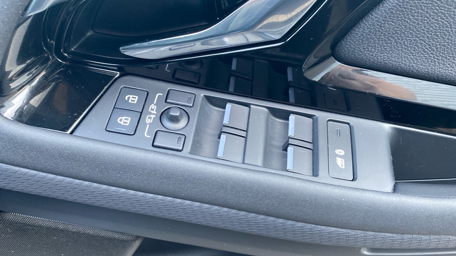 Used Land Rover Range Rover Evoque 2023 for sale - 76384217: Photo 46