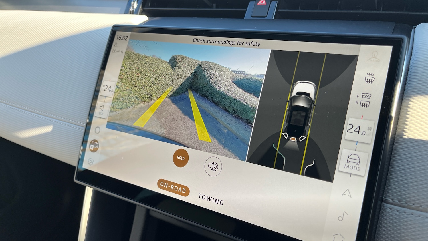 Used Land Rover Discovery Sport 2025 for sale - 76782546: Photo 12