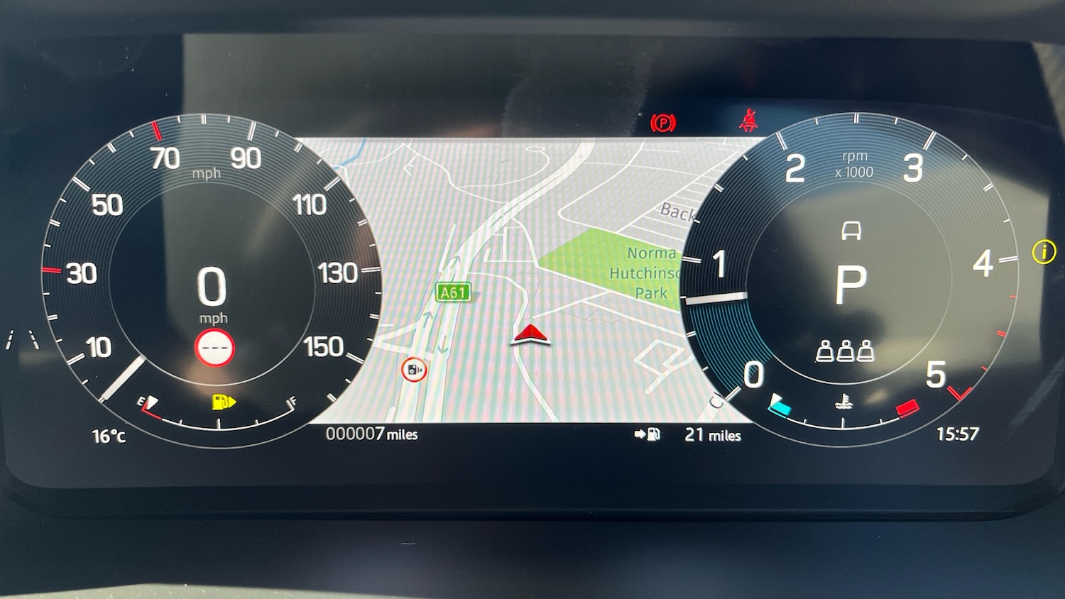 Used Land Rover Discovery Sport 2025 for sale - 76782546: Photo 16