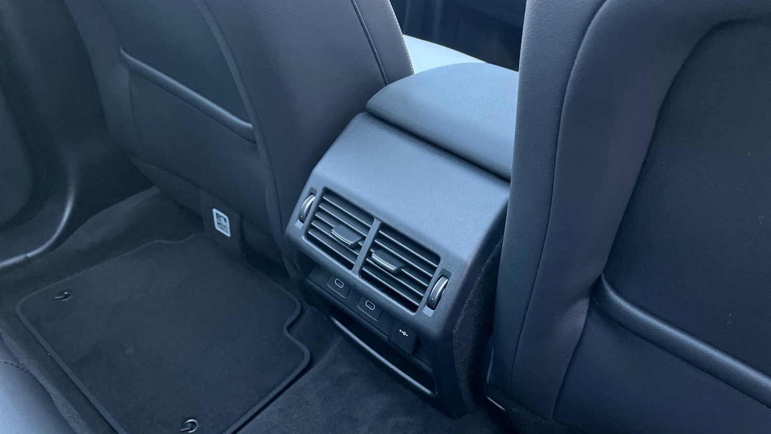 Used Land Rover Discovery Sport 2025 for sale - 76782546: Photo 18