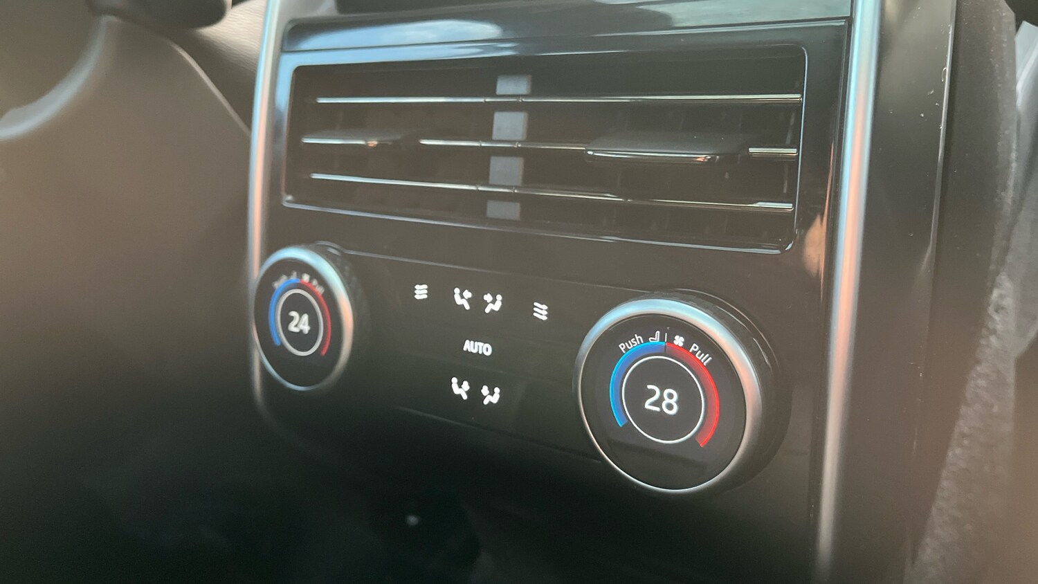 Used Land Rover Range Rover 2023 for sale - 76833976: Photo 31