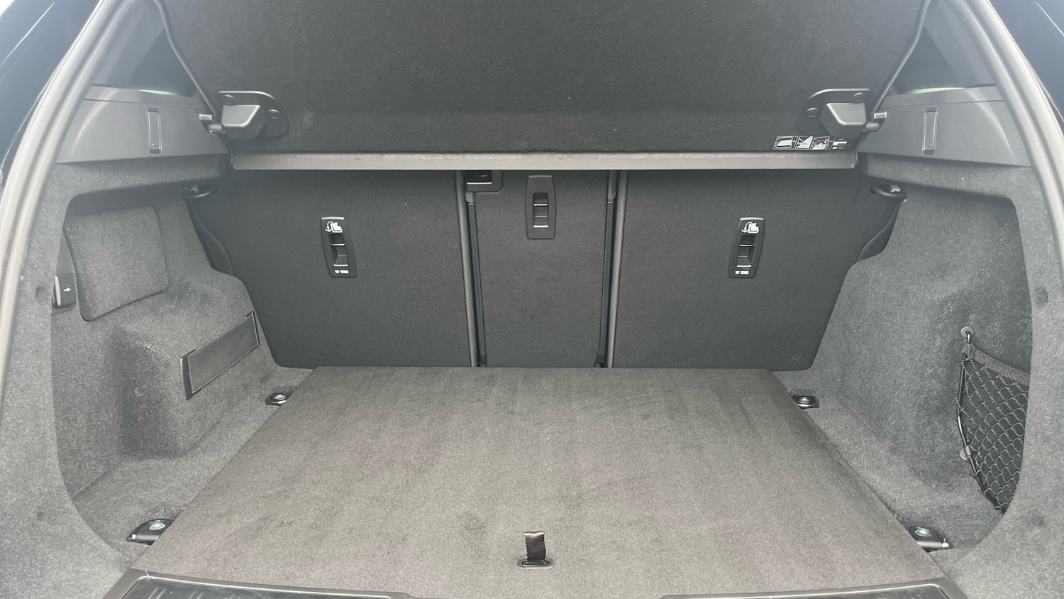 Used Land Rover Range Rover Evoque 2025 for sale - 76364333: Photo 10