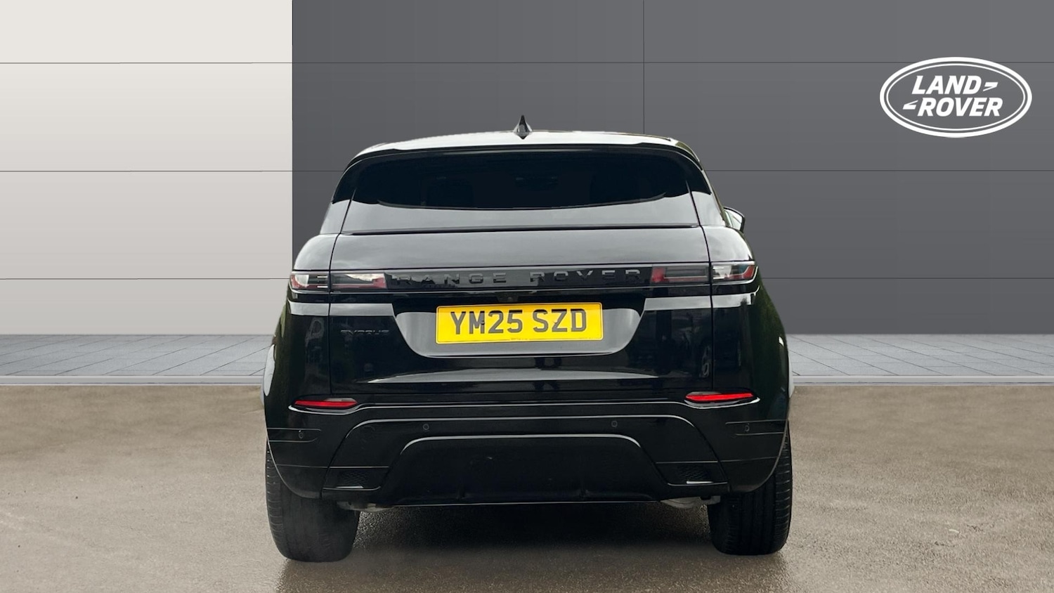 Used Land Rover Range Rover Evoque 2025 for sale - 76364333: Photo 6