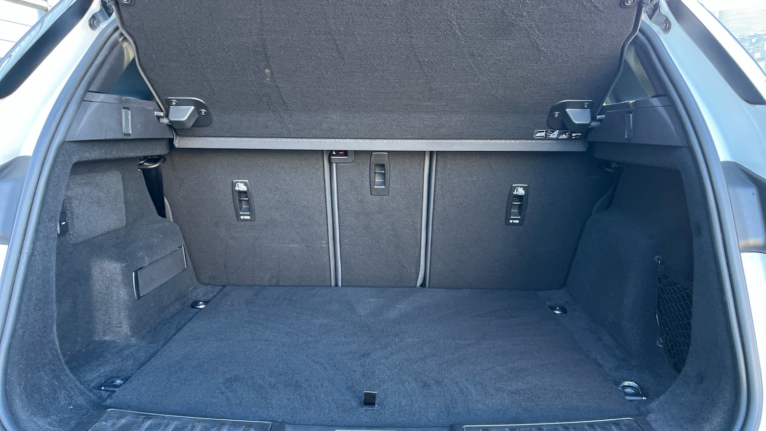 Used Land Rover Range Rover Evoque 2021 for sale - 77136078: Photo 10