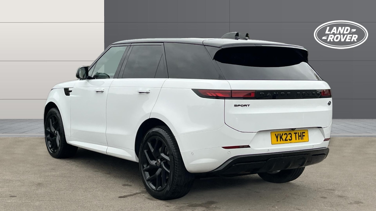Used Land Rover Range Rover Sport 2023 for sale - 76286743: Photo 2