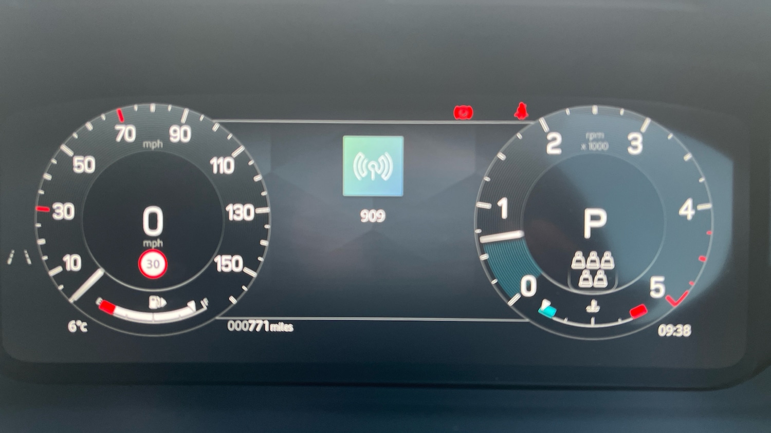 Used Land Rover Discovery 2025 for sale - 77336476: Photo 16