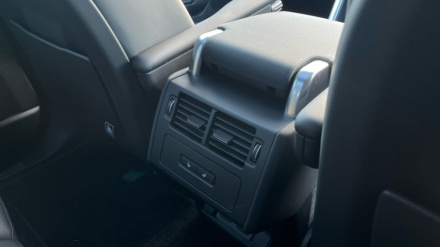 Used Land Rover Discovery 2025 for sale - 77336476: Photo 18