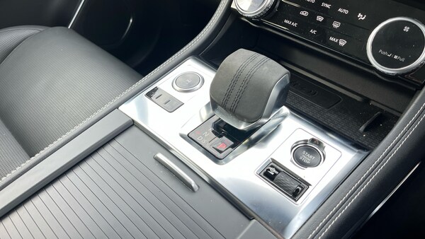 Used Jaguar F-Pace 2023 for sale - 76218689: Photo 13