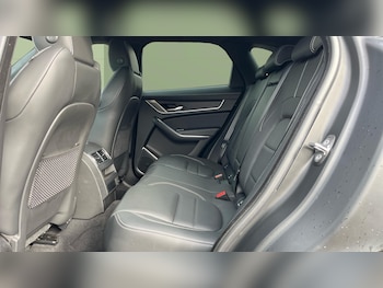 Used Jaguar F-Pace 2023 for sale - 76218689: Photo 4