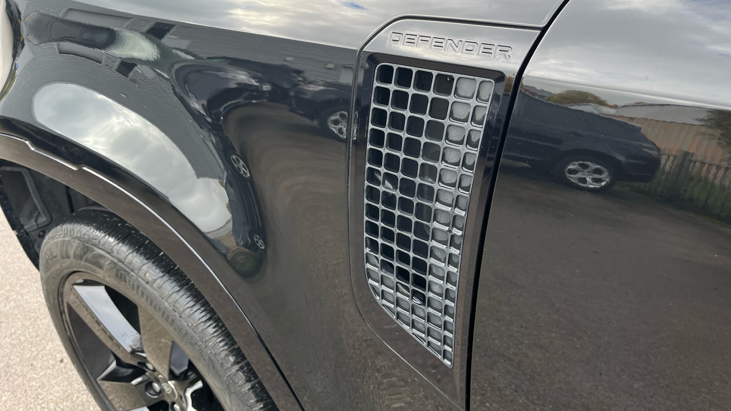 Used Land Rover Defender 2024 for sale - 76322482: Photo 20