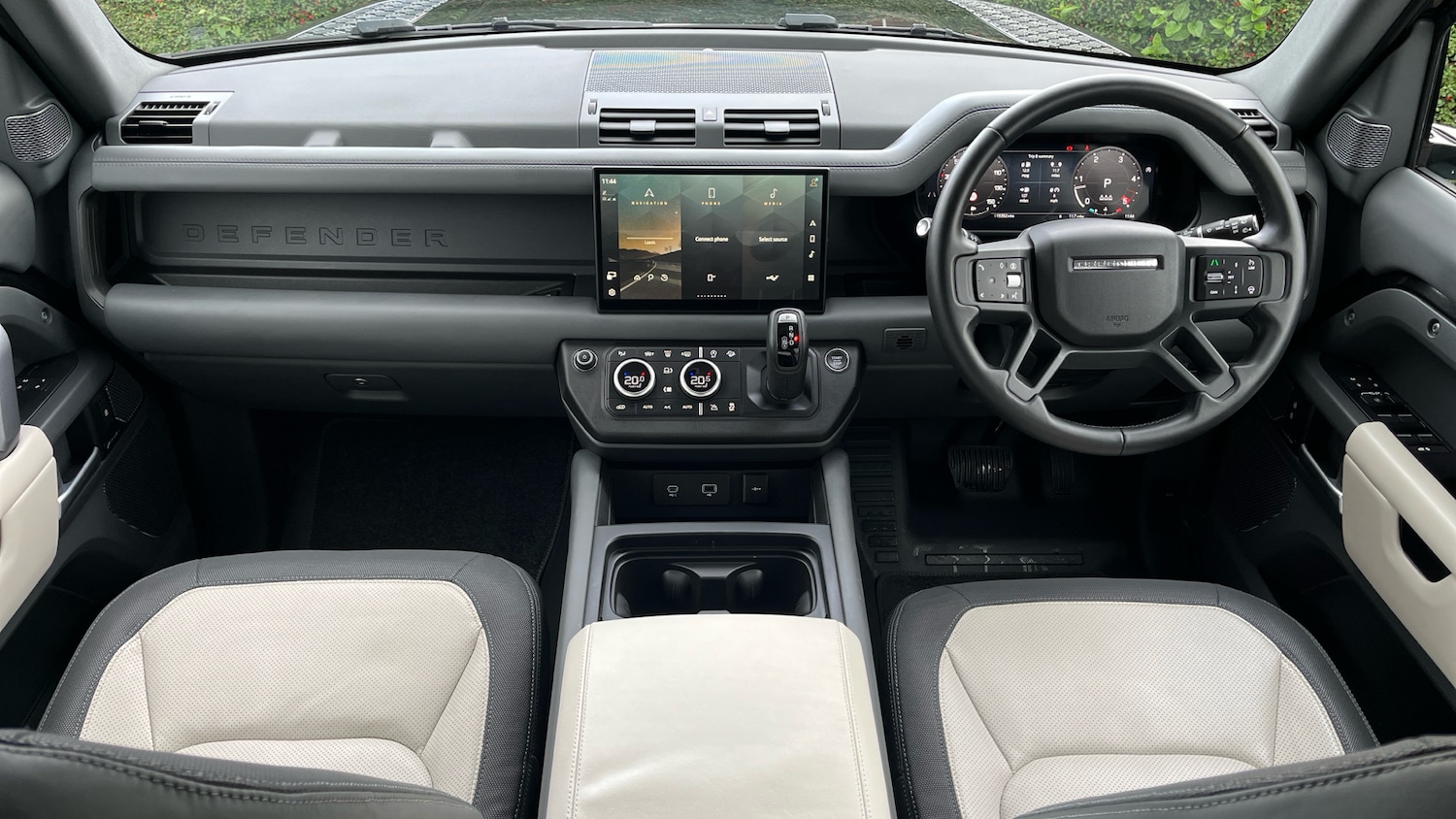 Used Land Rover Defender 2024 for sale - 76322482: Photo 9