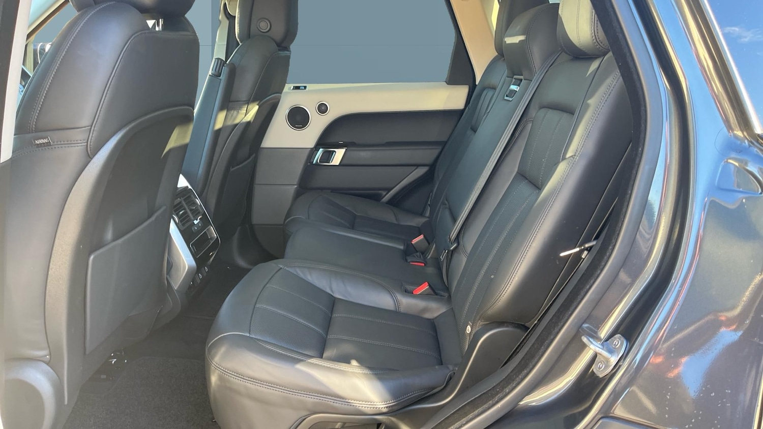 Used Land Rover Range Rover Sport 2021 for sale - 77088074: Photo 4