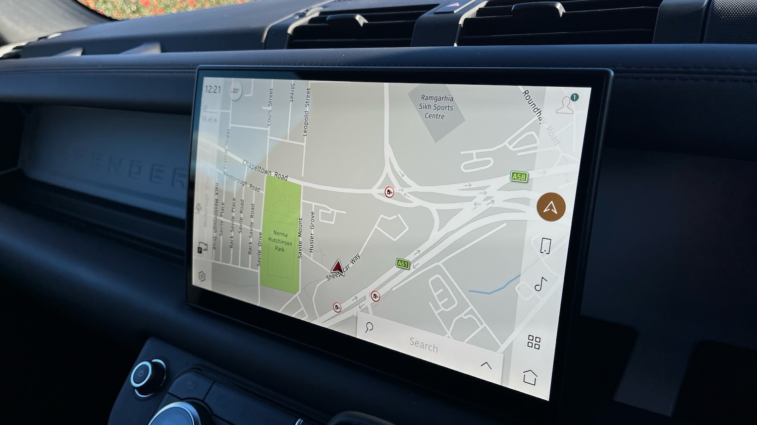 Used Land Rover Defender 2025 for sale - 77088073: Photo 11