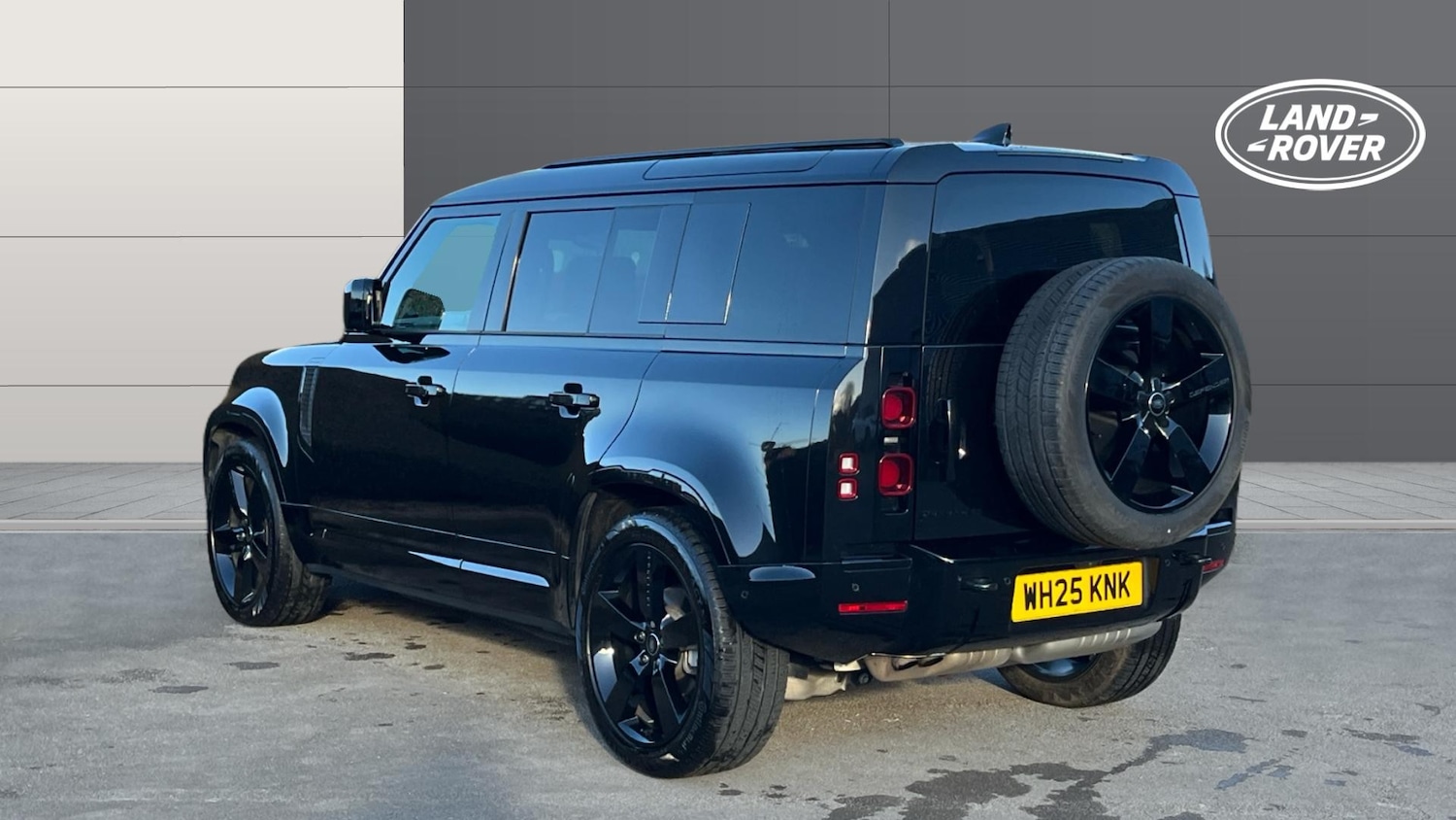 Used Land Rover Defender 2025 for sale - 77088073: Photo 2