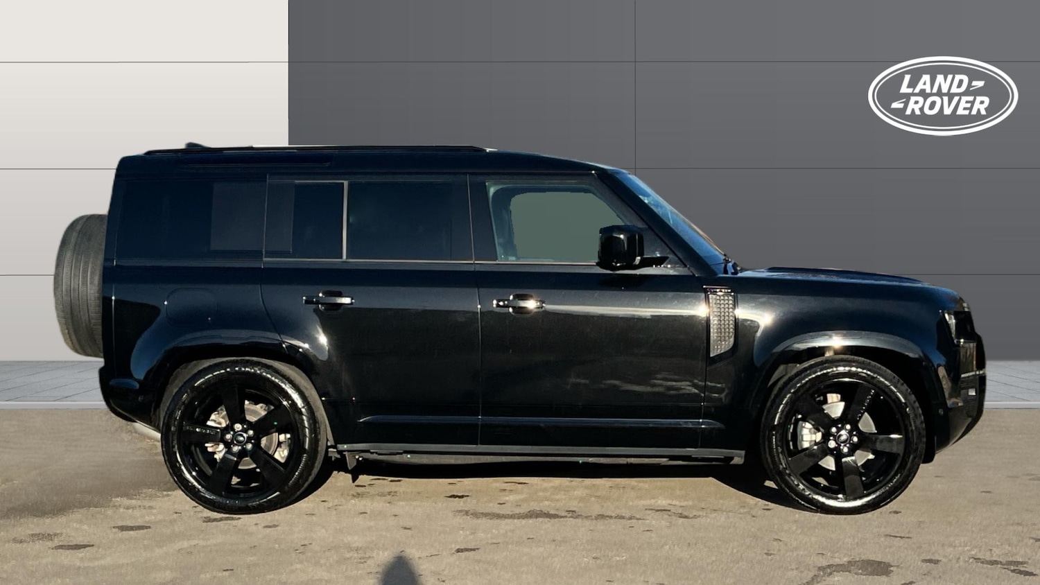 Used Land Rover Defender 2025 for sale - 77088073: Photo 5