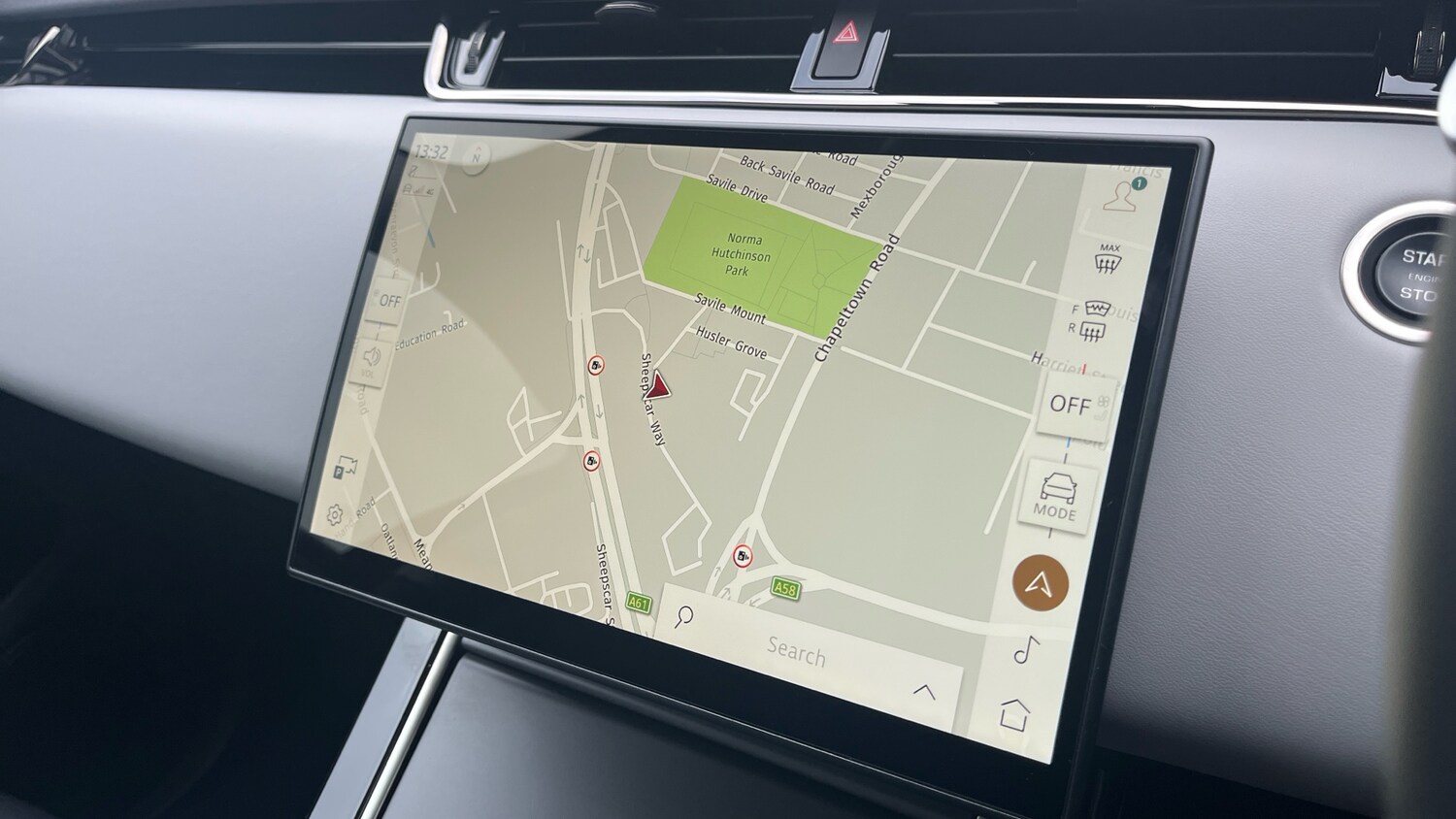 Used Land Rover Range Rover Evoque 2024 for sale - 76299312: Photo 11