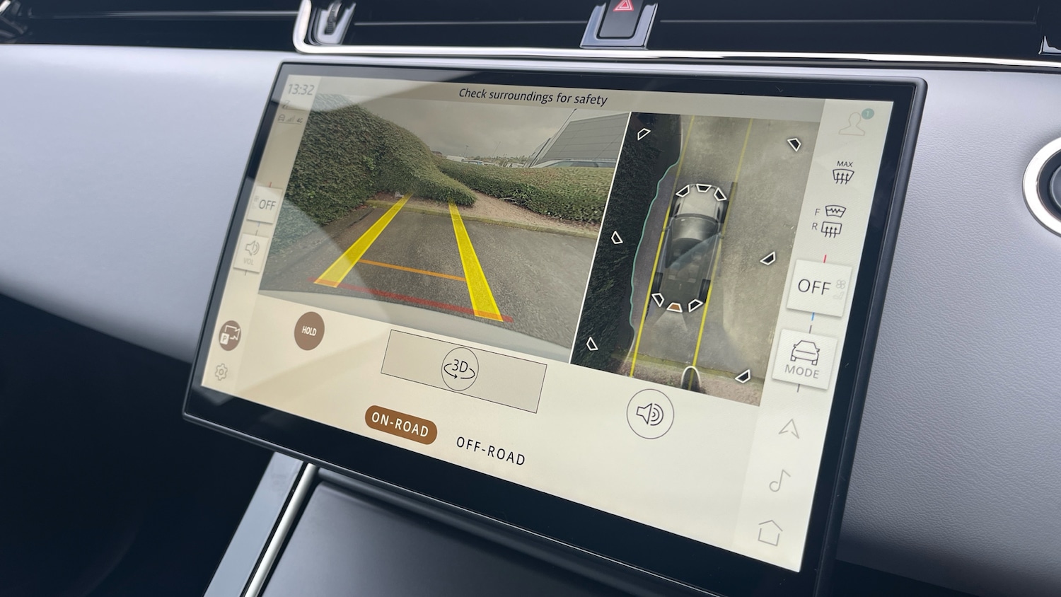 Used Land Rover Range Rover Evoque 2024 for sale - 76299312: Photo 12