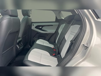 Used Land Rover Range Rover Evoque 2024 for sale - 76299312: Photo 4