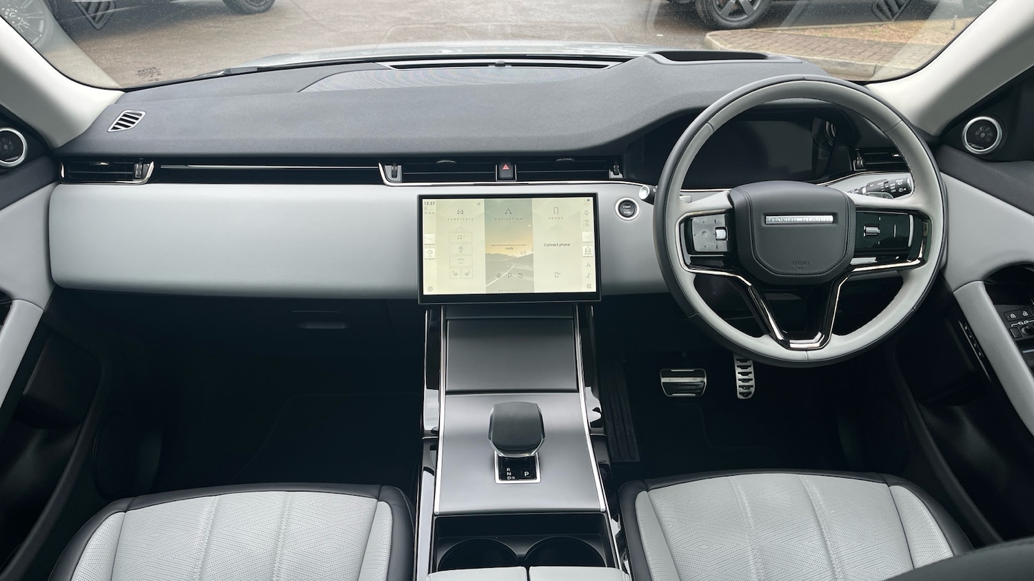 Used Land Rover Range Rover Evoque 2024 for sale - 76299312: Photo 9