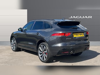 Used Jaguar F-Pace 2017 for sale - 75726698: Photo